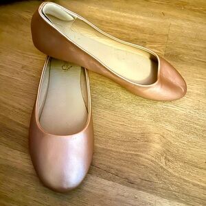 Bronze size 8 flats